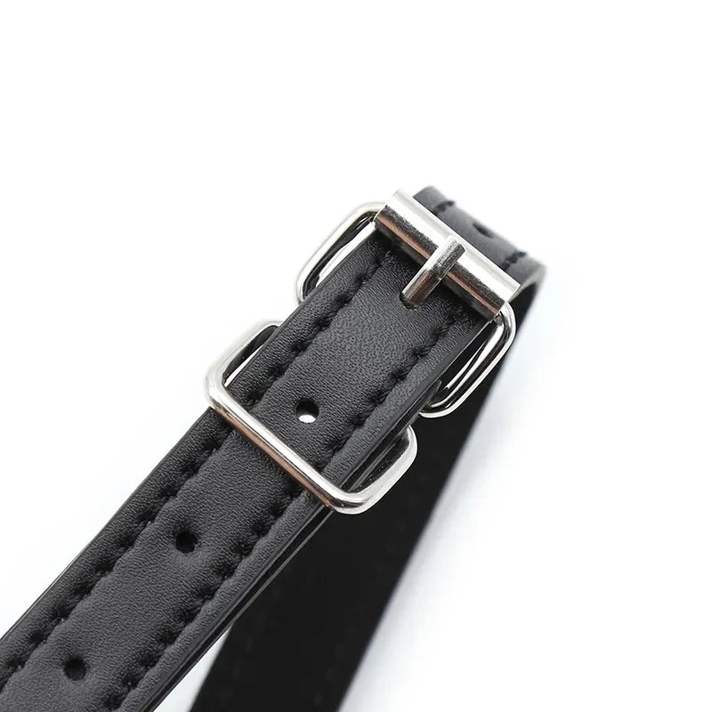 BDSM Bondage Slave Flirting Restraint Erotic PU Leather Lips Ring Open Mouth Gag Silicone Ball Sex Toy for Couples Adult Games