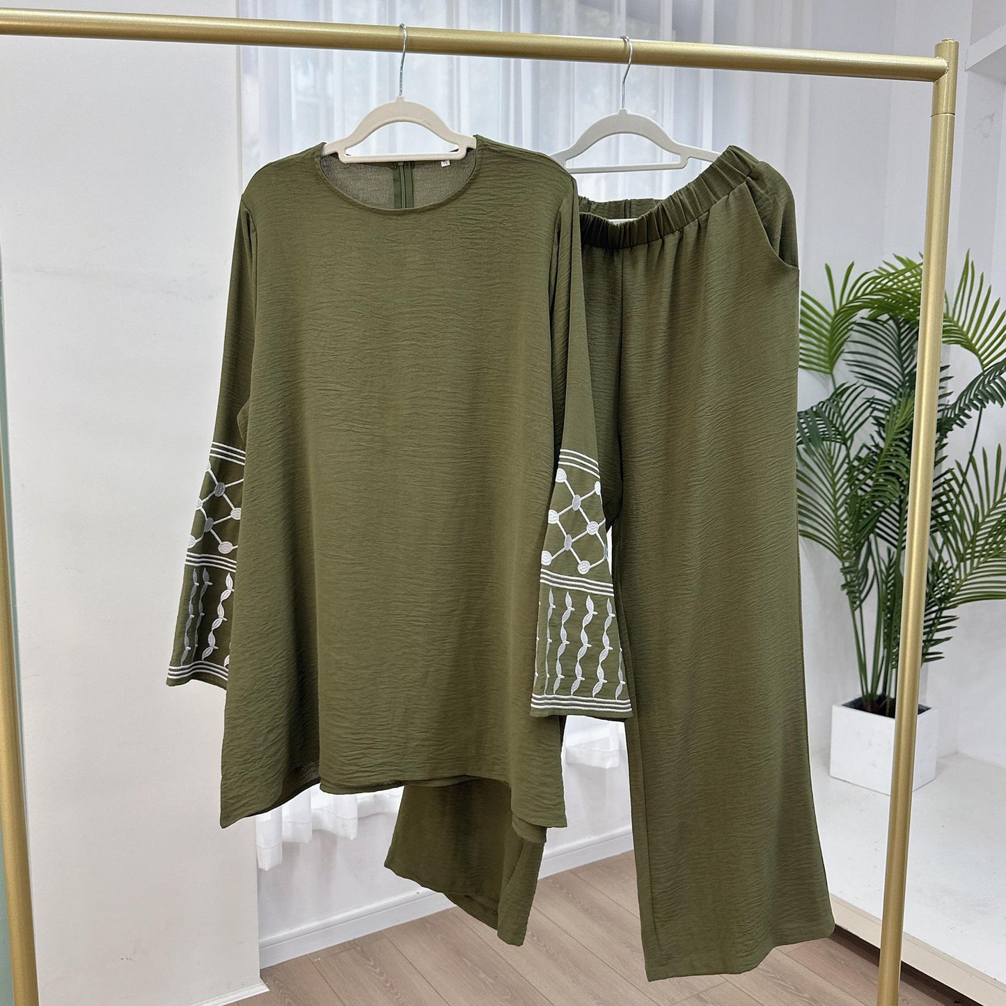 TY-613 Embroidered Top With Wide-Leg Pants Two-Piece Set
